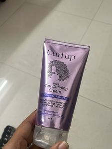 Curl Up  Defining Cream