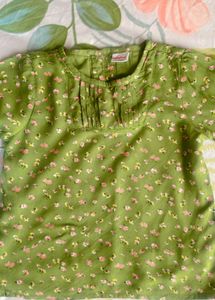 Floral Green Top