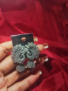 Peacock Earring 🦚
