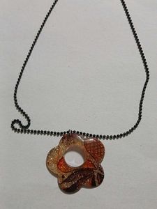 Flower Pendant Necklace