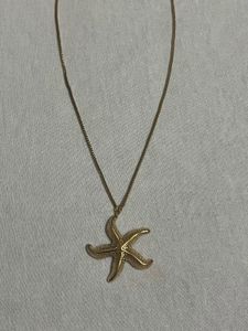 Starfish Pendant Necklace