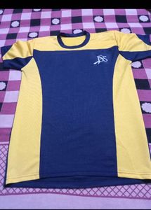 Anyone Tshirt 100
