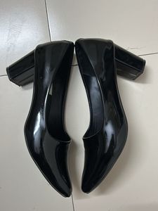 black block heel pumps - UK 7