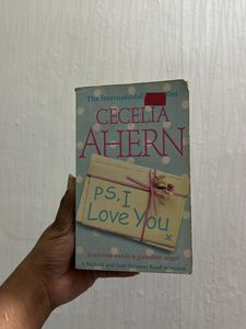 P.S. I love you by Cecelia Ahern