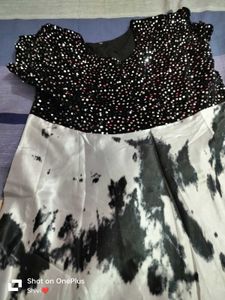 Black And White Gawn Kurti