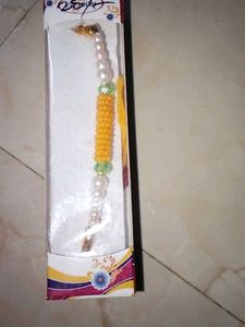 6 Rakhi Set Special Offer
