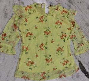 Floral Print Ruffle Top