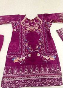 Pakistani Purple Floral Print Salwar Kameez Set