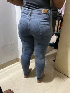 Skinny Jeans For Women