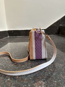 Multiuse Slingbag/purse
