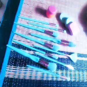 Makeup Brush Set &amp; More Combo