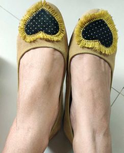 Cute Yellow Ballerinas(My Mostly U***)