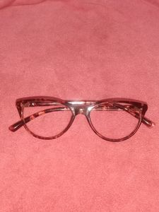 Spectacle