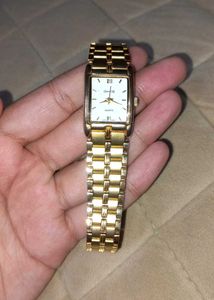 Vintage Diamante Gold Watch