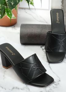 Dressberry textured Black Block heels