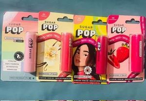 A lot of 3 sugar pop, nourishing lip balm | castor