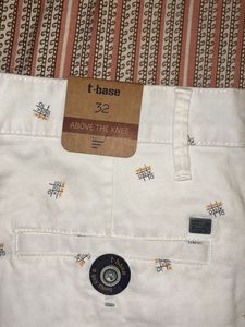 New White Printed Men's Shorts