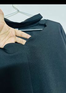 Chic Cutout Long Sleeve Top