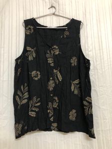 Sonoma Black Printed Vest