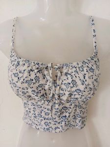 PINTERESTY FLORAL CROP TOP