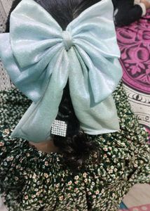 Sparkly Blue Oversized Bow Hair Clip