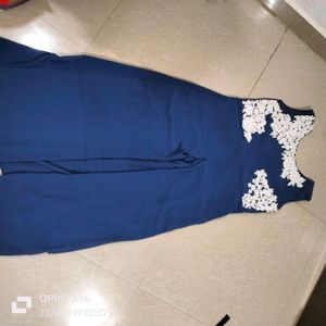 It&#39;s A Beautiful Gown In Good Condition.Length49in
