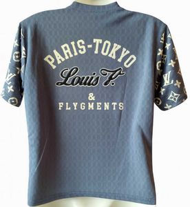 Stylish Blue &#39;Paris-Tokyo&#39; Graphic T-Shirt