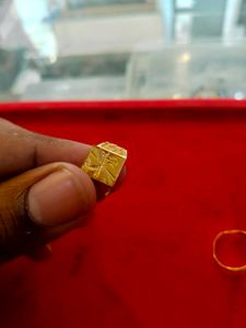 1.750 Gm Gold Gents Ring