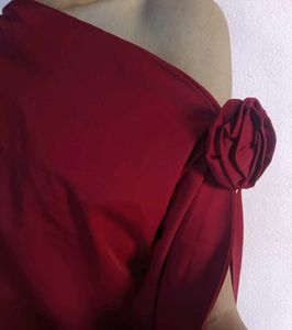 Elegant One-Shoulder red tops
