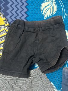 8 Short Pants