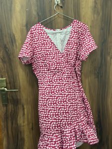 Pretty Meron Floral Dress With Strings