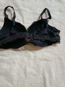 Vs Bra