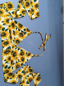 Sunflower Print Top