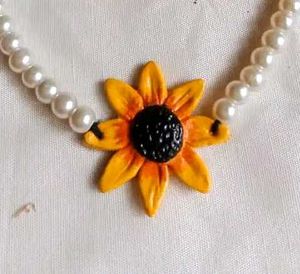 Clay Neckpice No 6