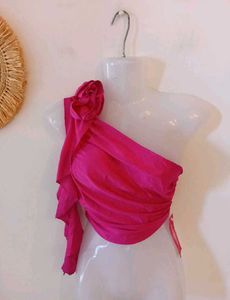 Shein Icon One Shoulder Rose Crop Top