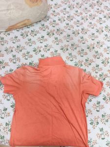T SHIRT