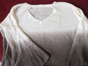 Woolen Top White And Brown