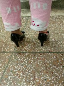 Black Glossy Heels Bellies