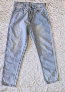 Light Blue Mom Fit Jeans