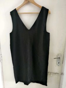 Classic Black Sleeveless Dress