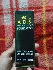 Combo Offer My Glamm EyeShadow PlatterAnd Foundton