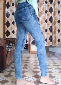New Damage Jeans