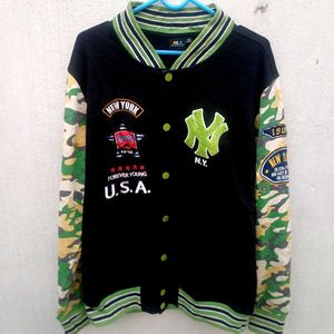 ⚫️🟢Varsity jacket