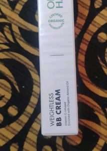 Organic Harvest Weightless BB Cream