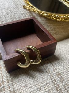 Chunky Abstract Hoops