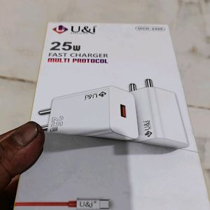 25W Fast Charger Multi Protocol  Ucb V8 Data Cable