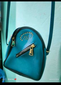 Sling Bag