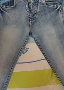 Boys  Blue Skinny Fit Light Fade Stretchable Jeans