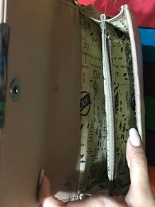 Nude Colour Slinbag
