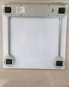 Trendy Glass Weighing Scale